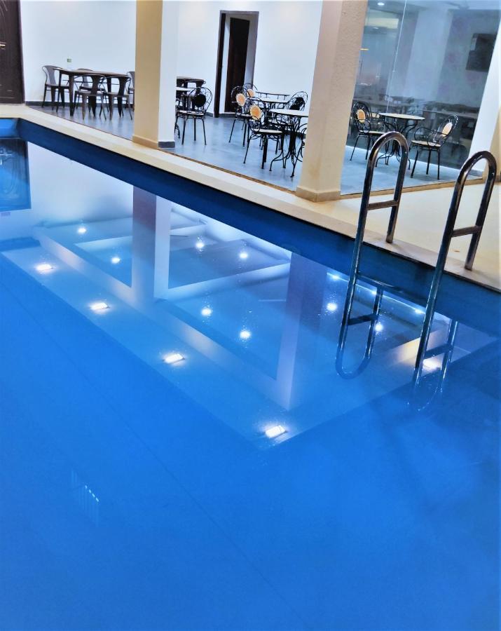 Tranquil Inn Калангуте Екстериор снимка